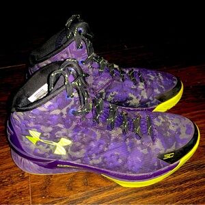 UnderArmour Curry 1 Retro Dark Matter size 6.5 youth